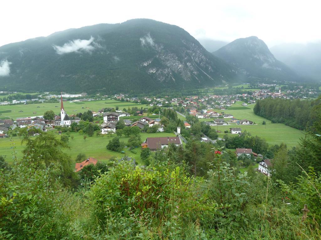 Hôtel Gastehaus Frischhut à Nassereith Extérieur photo