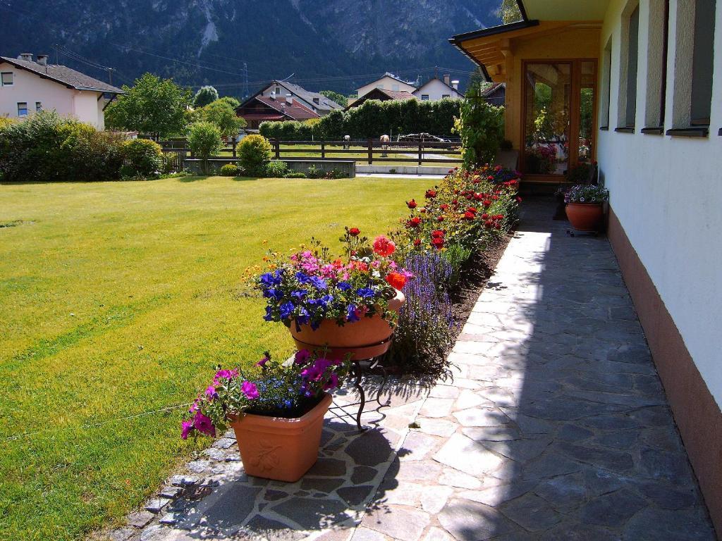 Hôtel Gastehaus Frischhut à Nassereith Extérieur photo